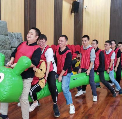 eec9683f71581362d980f82a929aaae3_